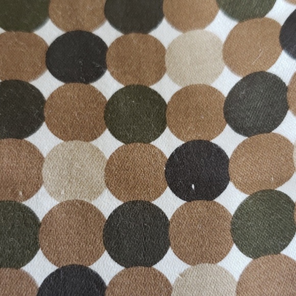 Scalloped bottom mini skirt - Picture 6 of 6